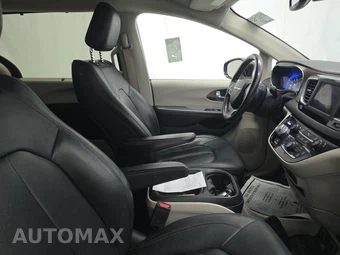 2019 Chrysler Pacifica Touring L 121.6" WB - miniatura 8