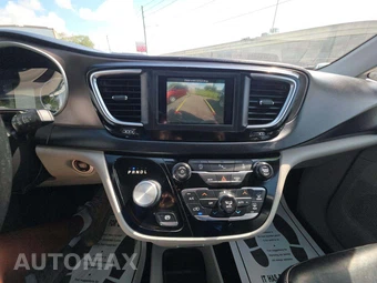 2019 Chrysler Pacifica Touring L 121.6" WB – miniatura 10