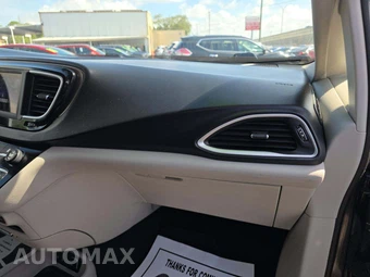2019 Chrysler Pacifica Touring L 121.6" WB – miniatura 20