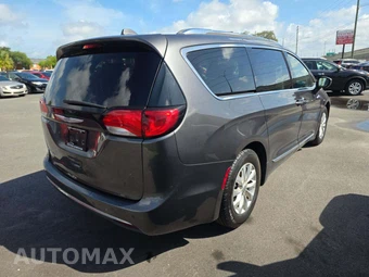 2019 Chrysler Pacifica Touring L 121.6" WB – miniatura 3