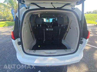 2019 Chrysler Pacifica Touring L 121.6" WB – miniatura 15