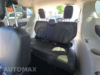 2019 Chrysler Pacifica Touring L 121.6" WB - miniatura 14
