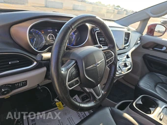 2019 Chrysler Pacifica Touring L Plus 121.6" WB – miniatura 10