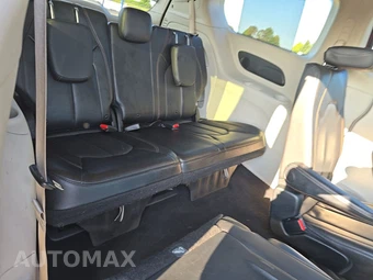 2019 Chrysler Pacifica Touring L Plus 121.6" WB – miniatura 14