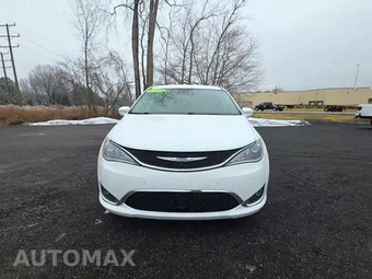 2019 Chrysler Pacifica Touring L Plus 121.6" WB - miniatura 2