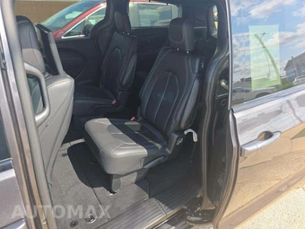 2019 Chrysler Pacifica Touring L Plus 121.6" WB - miniatura 13