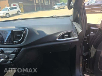 2019 Chrysler Pacifica Touring L Plus 121.6" WB - miniatura 20