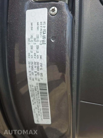 2019 Chrysler Pacifica Touring L Plus 121.6" WB - miniatura 5