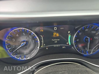 2019 Chrysler Pacifica Touring L Plus 121.6" WB – miniatura 12