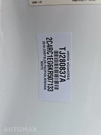 2019 Chrysler Pacifica Touring L Plus 121.6" WB – miniatura 15