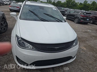 2019 Chrysler Pacifica Touring L Plus 121.6" WB – miniatura 2