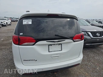2019 Chrysler Pacifica Touring L Plus 121.6" WB – miniatura 5