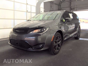 2019 Chrysler Pacifica Touring L Plus 121.6" WB