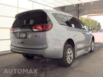 2019 Chrysler Pacifica Touring L Plus 121.6" WB - miniatura 4