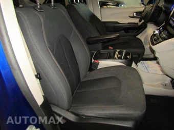 2019 Chrysler Pacifica Touring Plus 121.6" WB - miniatura 16