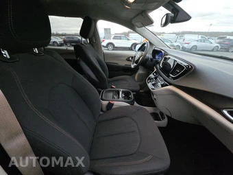 2019 Chrysler Pacifica Touring Plus 121.6" WB – miniatura 8