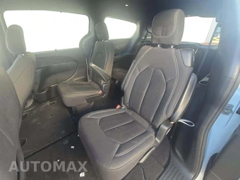 2019 Chrysler Pacifica Touring Plus 121.6" WB - miniatura 10