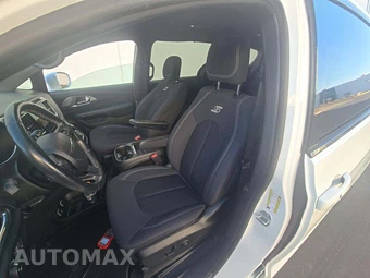 2019 Chrysler Pacifica Touring Plus 121.6" WB - miniatura 3