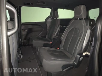 2019 Chrysler Pacifica Touring Plus 121.6" WB - miniatura 13