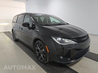 2019 Chrysler Pacifica Touring Plus 121.6" WB - miniatura 3