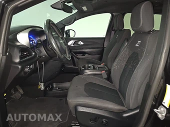 2019 Chrysler Pacifica Touring Plus 121.6" WB - miniatura 7