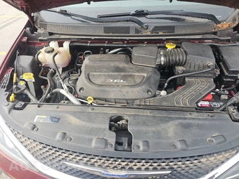 2019 Chrysler Pacifica Touring Plus 121.6" WB – miniatura 16