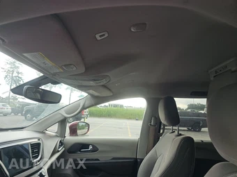 2019 Chrysler Pacifica Touring Plus 121.6" WB – miniatura 19