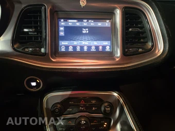 2019 Dodge Challenger GT – miniatura 11