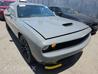 2019 Dodge Challenger GT – miniatura 3
