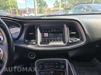 2019 Dodge Challenger GT – miniatura 10