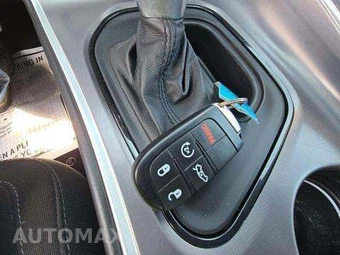 2019 Dodge Challenger GT - miniatura 8