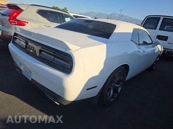 2019 Dodge Challenger R/T – miniatura 4