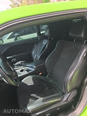 2019 Dodge Challenger R/T – miniatura 13