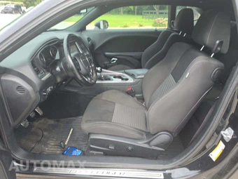 2019 Dodge Challenger R/T - miniatura 3