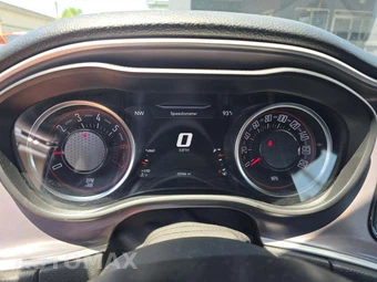 2019 Dodge Challenger R/T Scat Pack - miniatura 9