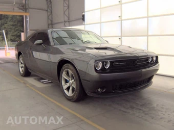 2019 Dodge Challenger SXT - miniatura 3
