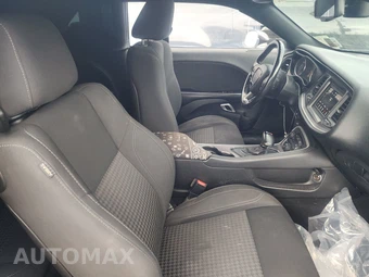 2019 Dodge Challenger SXT - miniatura 8