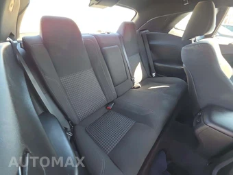 2019 Dodge Challenger SXT – miniatura 16