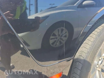 2019 Dodge Challenger SXT – miniatura 23