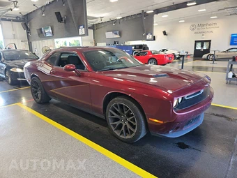 2019 Dodge Challenger SXT – miniatura 3
