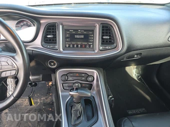 2019 Dodge Challenger SXT – miniatura 11
