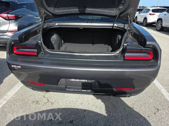 2019 Dodge Challenger SXT – miniatura 16