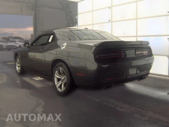 2019 Dodge Challenger SXT – miniatura 6