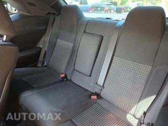 2019 Dodge Challenger SXT – miniatura 14
