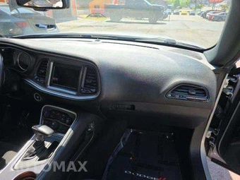 2019 Dodge Challenger SXT – miniatura 20