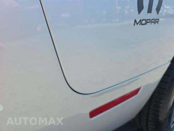 2019 Dodge Challenger SXT – miniatura 27
