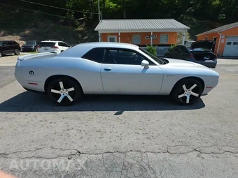 2019 Dodge Challenger SXT – miniatura 5