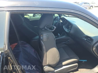 2019 Dodge Challenger SXT - miniatura 8