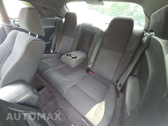 2019 Dodge Challenger SXT – miniatura 10