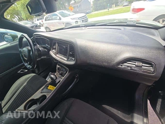 2019 Dodge Challenger SXT - miniatura 19